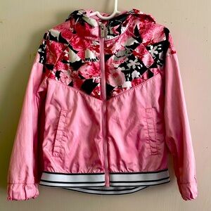 Nike girls toddler wind breaker can size 4